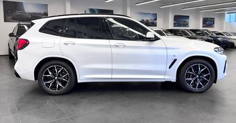 BMW X3 xDrive30i M-SPORT - 4