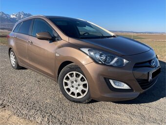 HYUNDAI I30 CW 1,6 CRDi - 4