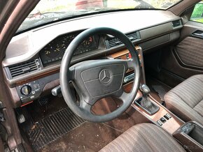 Mercedes-Benz w124 2.0 - 4