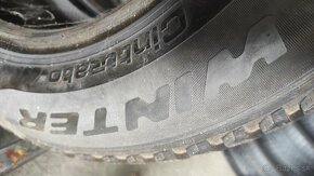 Pirelli 195/65r15 zimné - 4