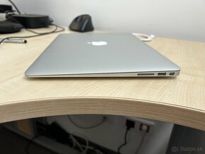 MacBook Air - 4