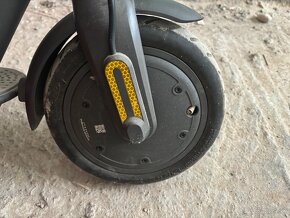 Kolobežka Xiaomi Electric Scooter Essential - 4