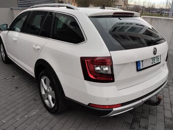 skoda octavia scout 2.0tdi 135kw.dsg.4x4.euro 6. - 4