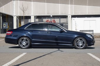 Mercedes-Benz E trieda Sedan 300 CDI BlueTEC HYBRID Classic - 4