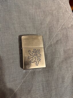 Zippo benzinovy zapalovac - Cesky lev - 4