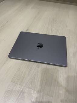 MacBook Pro 14, M2 Pro, 16GB Ram, 512GB, 10c CPU, 16c GPU - 4