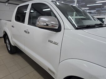 Toyota Hilux 3.0 AUTOMAT - 4