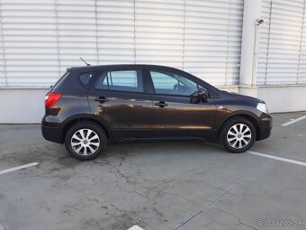 Suzuki SX4- S Cross - 4