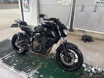 Yamaha MT-07 35 kW - 4