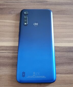 Motorola Moto G8 Power Lite - TOP stav - 4