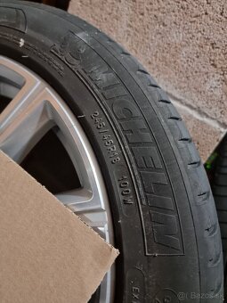 Michelin Primacy 245/45 R18 - 4