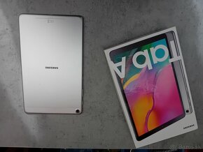 TABLET :  SAMSUNG GALAXY Tab A. SM-T510 - 4