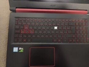 Herny notebook ACER Nitro 5 AN515-52-50H1

 - 4