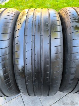 235/45 R18 Goodyearletne pneumatiky - 4