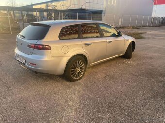 Alfa Romeo 159 SW 1,9 110kw - 4