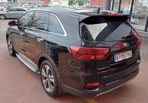 Kia Sorento 2.2 CRDi 147kW AT8 AWD GT-Line - 4