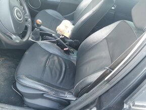 Renault clio 1,5 tdci rok 2008 - 4