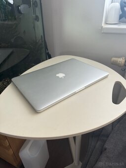 Macbook Pro 15 palcovy - 4