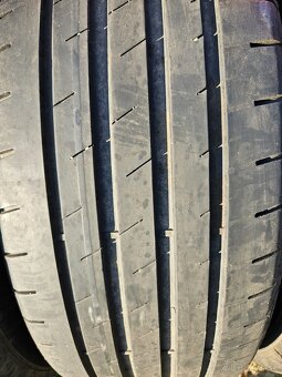 205/55R16 - 4