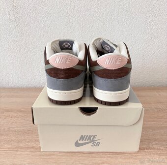 Nike SB Dunk Low Yutto - 4