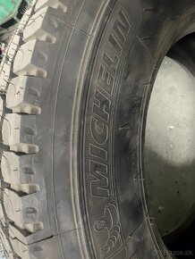 Michelin 215/75 R17,5 - 4