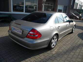 Mercedes-Benz E trieda 320 CDI A/T 7 ,165 KW. - 4