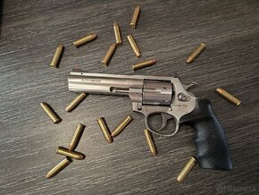 Predám revolver 357 magnum - 4