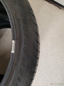 Predám letné pneumatiky PIRELLI PZERO 295/35 R21 - 4