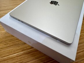 Predám Apple MacBook Air 15” M2 8GB 256GB Starlight - 4