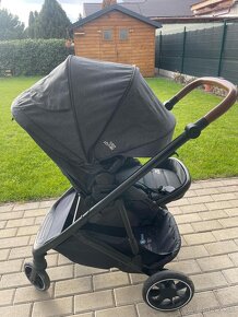 Britax Römer Kočík športový Strider M - 4