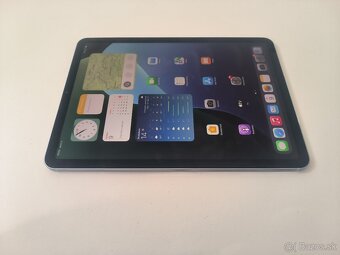 apple ipad air 4 Blue - 4