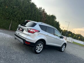 Ford Kuga 2.0 TDCi Duratorq Titanium A/T - 4