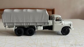 Tatra 148 valník s plachtou šedý 1:43 Avtoistoria - 4