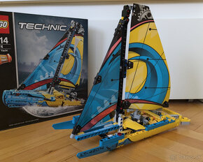 Lego technic 42074 racing yacht - 4