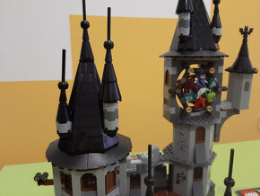 LEGO 9468, 9463 - séria Castle - Vampírsky hrad + Vlkolak - 4