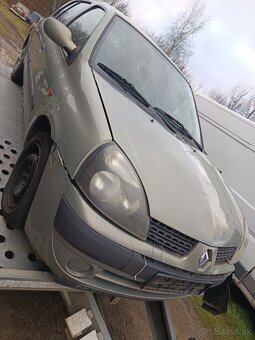 Renault Clio 2 - 4