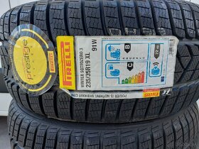 235/35R19 Nové zimné pneu Pirelli Sottozero 3 - 4
