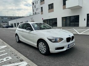 BMW 114i - 4