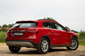 Mercedes-Benz GLA 200 d - 4