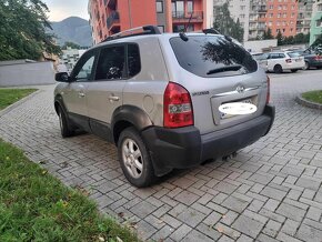 Predám Hyundai Tuscon 2.0 CRDi 4WD - 4