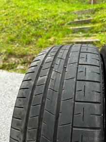 Pirelli 235/35 R19 DOT 2921 - 4