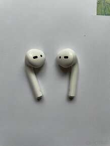 Predám AirPods - 4