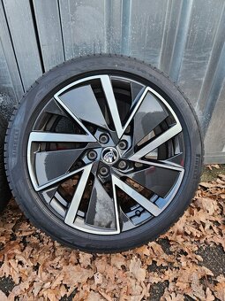 Nová letní alu kola Vega 18" Škoda Octavia 225/45 R18 - 4