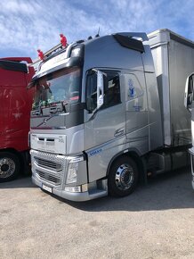 predam 2kusy Volvo FH4 - 4