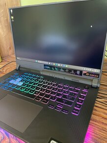 Asus ROG STRIX G15 - 4