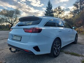 Kia Ceed SW 1,5 T-GDI, M6 GOLD+, ťažné zariadenie - 4