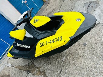 SEA-DOO SPARK - 4