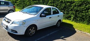 Chevrolet Aveo benzín 2012 - 4