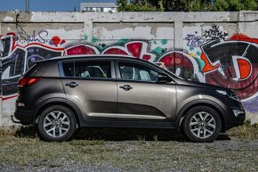 Kia Sportage 2.0 CRDi 4WD Braun - 4