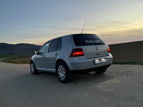 VW Golf 4 - 4